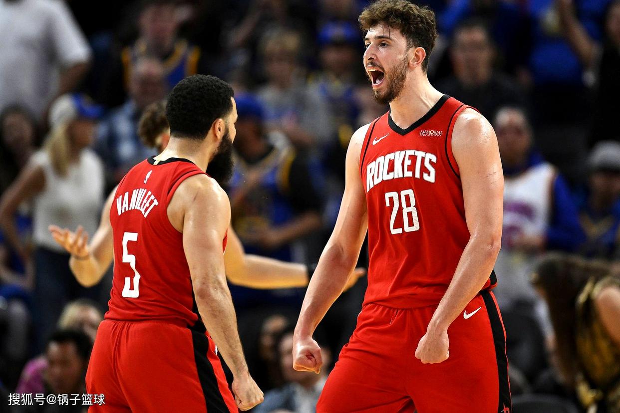 勇士力克火箭，布克高光表现的简单介绍